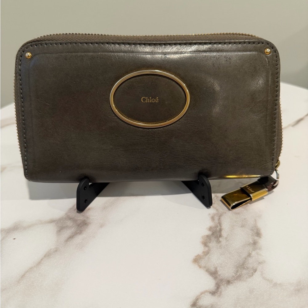 Women's Zip-Around Leather Wallet - Dark Gray - Picture 2 of 13